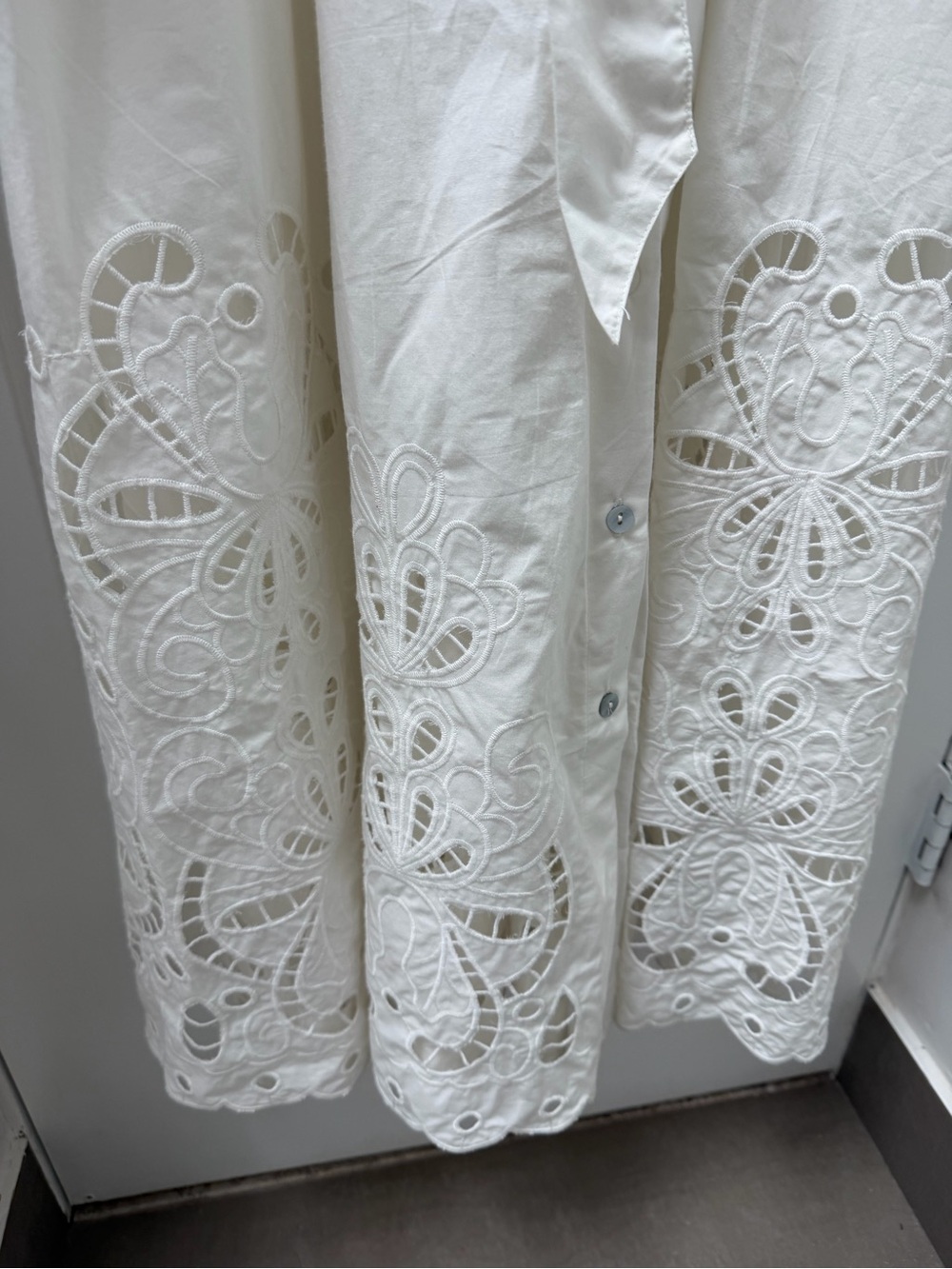H&M Women's White Eyelet Embroidered Lace Trimmed Maxi Dress Large - Picture 12 of 12